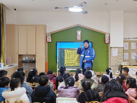 fe85e1fd3aae0c46c394598a140e9cd_副本.jpg